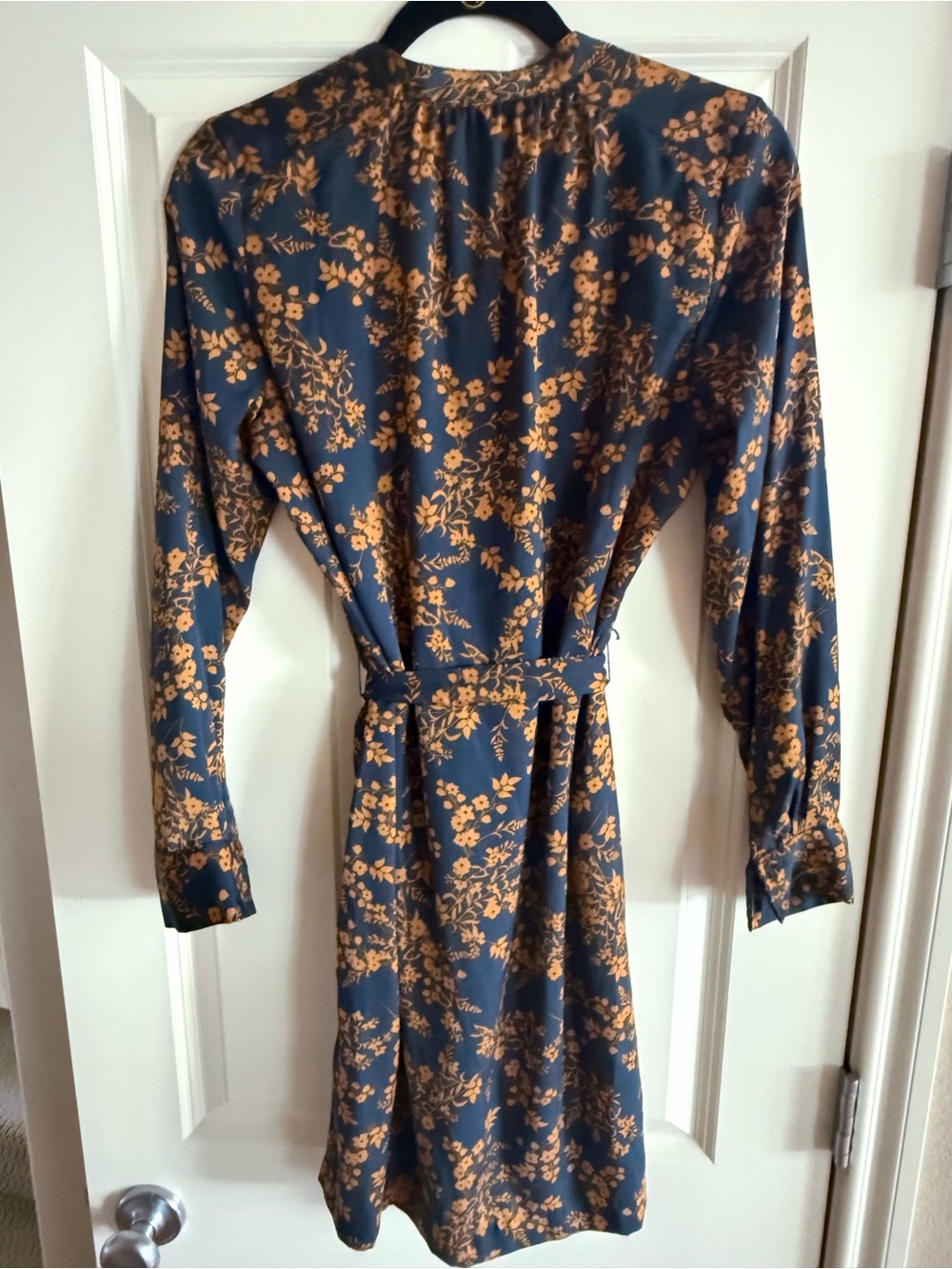 Banana Republic Navy and Mustard Floral Long-Sleeve Dress - 6 - Picture 2 of 3